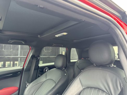 Used 2019 MINI Cooper S image 17