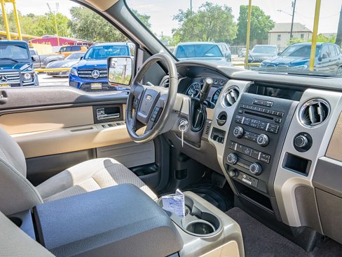 Used 2012 Ford F150 XLT w/ XLT Chrome Pkg image 17