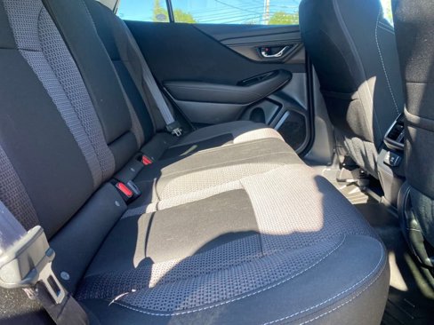 Used 2022 Subaru Outback Premium image 33