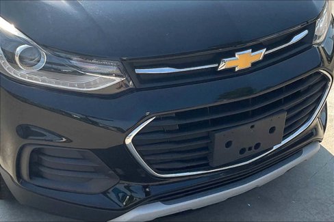 Used 2019 Chevrolet Trax LT w/ LT Convenience Package image 28