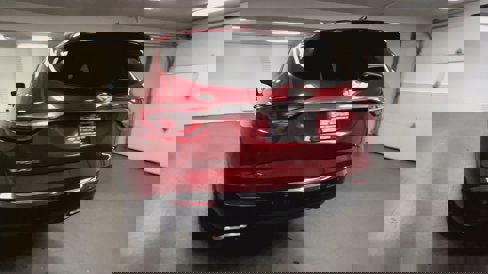 Used 2020 Buick Enclave Essence w/ Sound and Sites Package image 48
