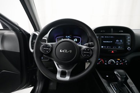 Certified 2023 Kia Soul LX w/ LX Technology Package image 4