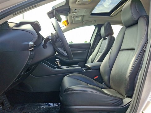 Used 2022 MAZDA MAZDA3 s image 13