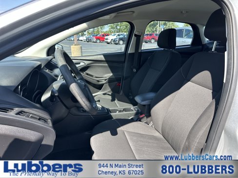 Used 2018 Ford Focus SE image 11