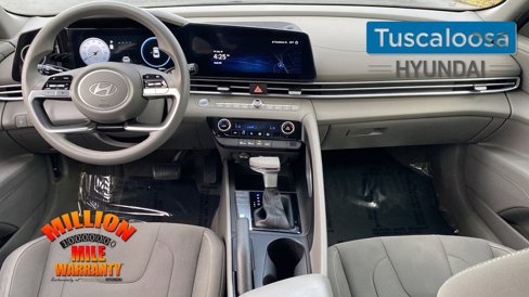 Used 2024 Hyundai Elantra SEL image 26