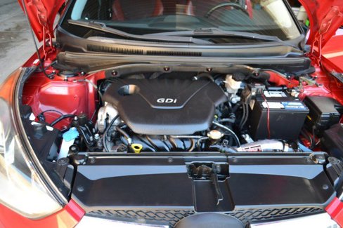 Used 2012 Hyundai Veloster w/ Tech Pkg image 37