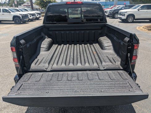 Used 2022 Nissan Frontier SV image 13