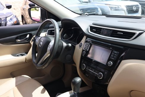 Used 2016 Nissan Rogue SL w/ SL Premium Package image 20