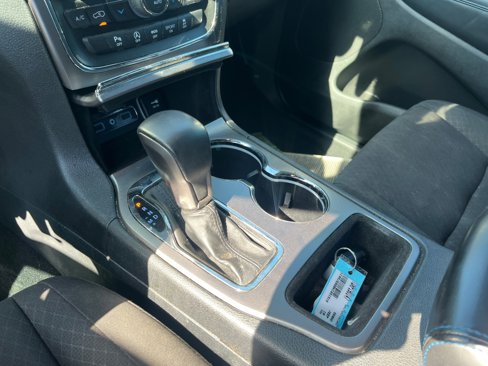 Used 2019 Jeep Grand Cherokee Laredo image 31