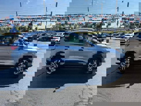 Used 2022 Ford Escape S image 4