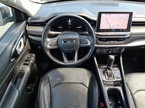 Used 2022 Jeep Compass Trailhawk w/ Trailhawk Elite Group image 11