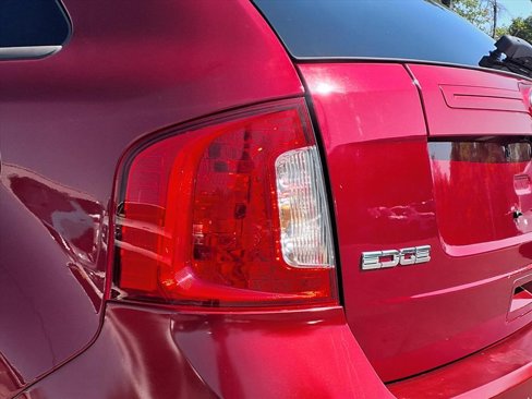 Used 2013 Ford Edge SEL image 23