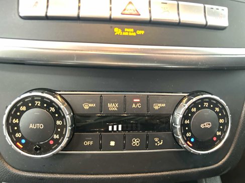 Used 2012 Mercedes-Benz ML 350 4MATIC image 17