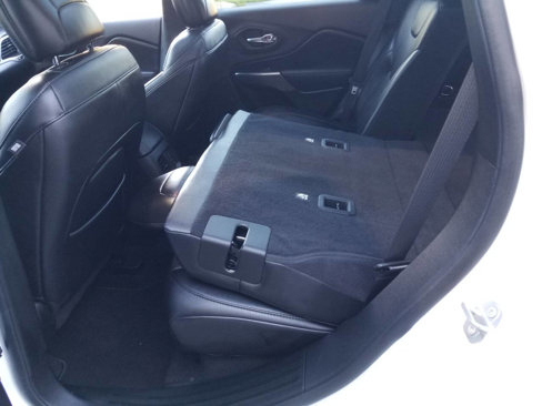 Certified 2021 Jeep Cherokee Latitude Lux w/ Sun & Sound Group image 19