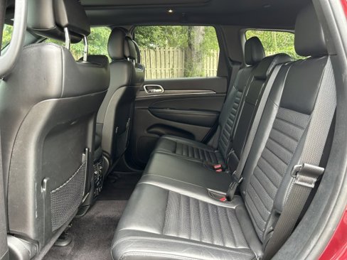 Used 2018 Jeep Grand Cherokee Limited image 21