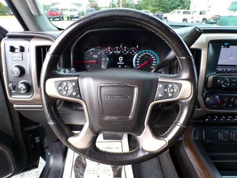 Used 2019 GMC Sierra 3500 Denali w/ Duramax Plus Package image 31