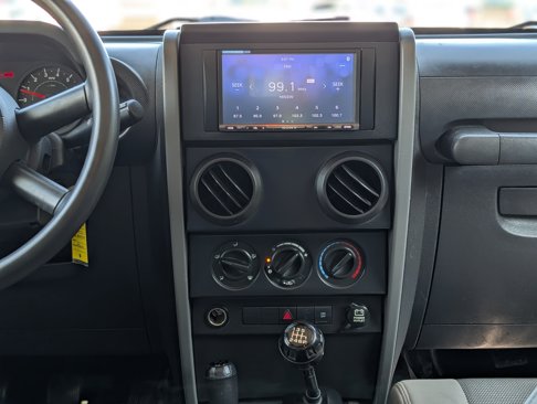 Used 2007 Jeep Wrangler X image 14