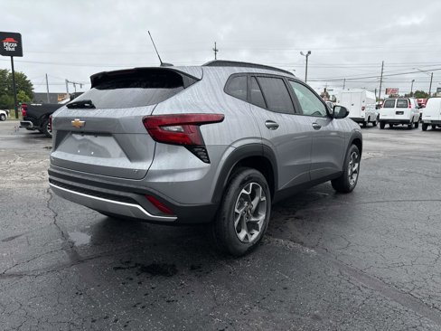 New 2026 Chevrolet Trax LT w/ LT Convenience Package image 4