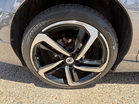 Used 2019 Honda Accord Sport image 6