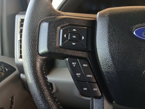 Used 2015 Ford F150 XLT w/ Equipment Group 302A Luxury image 25