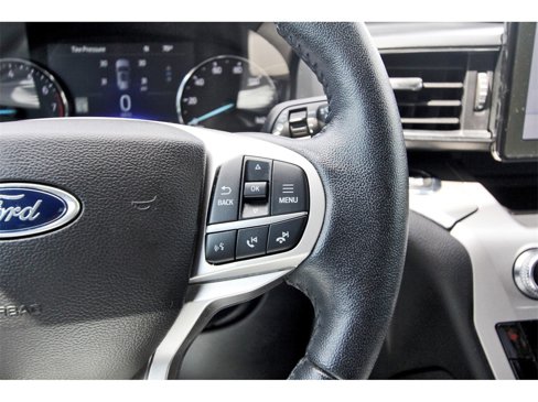 Used 2022 Ford Explorer XLT w/ Equipment Group 202A image 20