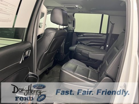 Used 2015 Chevrolet Suburban LTZ image 32