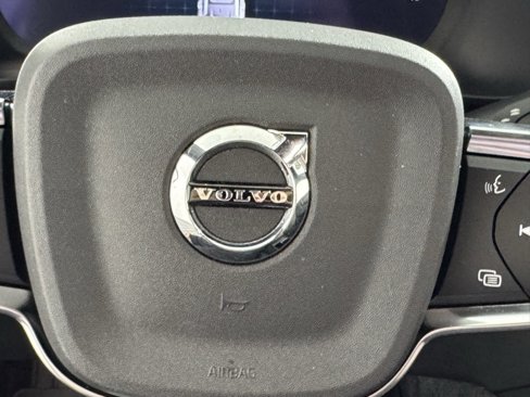 Certified 2023 Volvo C40 P8 Recharge Ultimate image 31