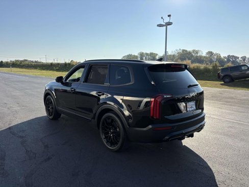 Used 2022 Kia Telluride SX w/ SX Prestige Package image 7