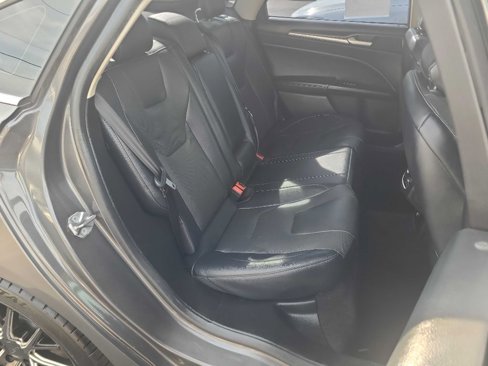 Used 2020 Ford Fusion Titanium image 14