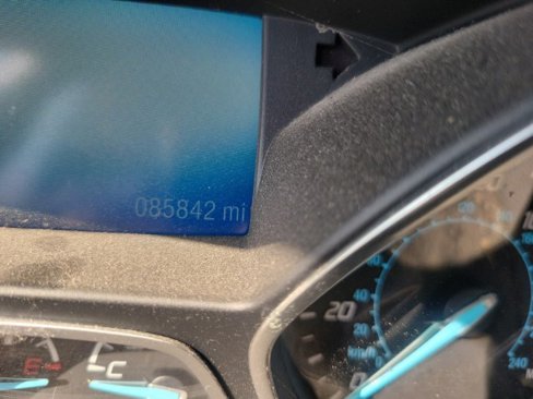 Used 2016 Ford Escape Titanium image 3