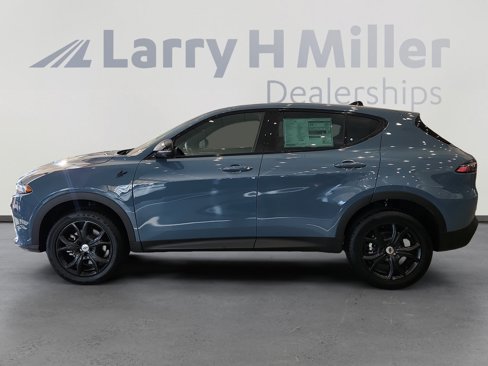 New 2024 Dodge Hornet GT w/ Tech Pack w/o Parking image 2