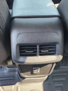 Used 2019 Chevrolet Equinox LT image 29