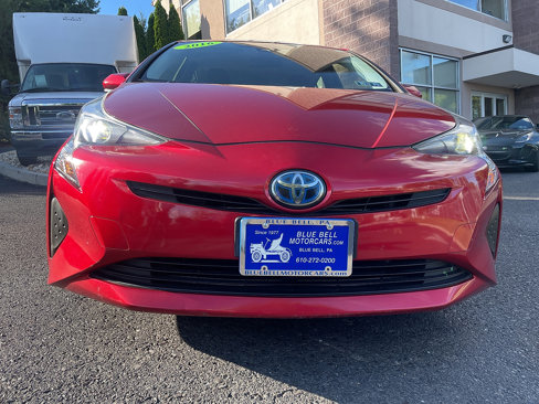 Used 2016 Toyota Prius Three image 10