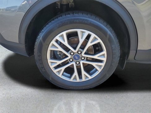 Certified 2022 Ford Escape SEL image 5