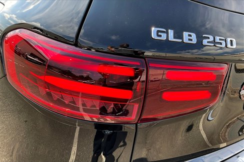 Certified 2024 Mercedes-Benz GLB 250 4MATIC image 24