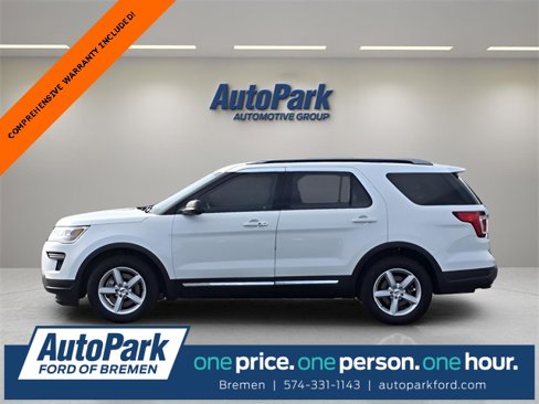 Used 2018 Ford Explorer XLT image 4