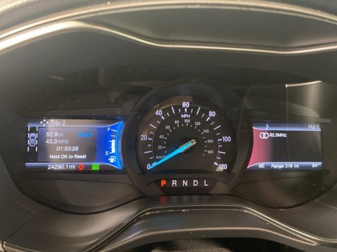Used 2019 Ford Fusion SEL image 20