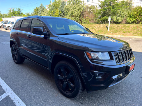 Used 2015 Jeep Grand Cherokee Altitude image 3