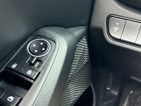 Used 2023 Kia Seltos Nightfall Edition image 22