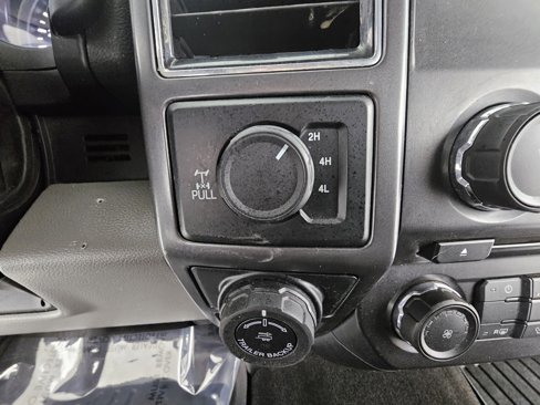 Used 2017 Ford F150 XLT w/ Equipment Group 301A Mid image 13