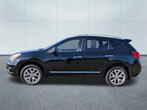 Used 2012 Nissan Rogue SL image 2
