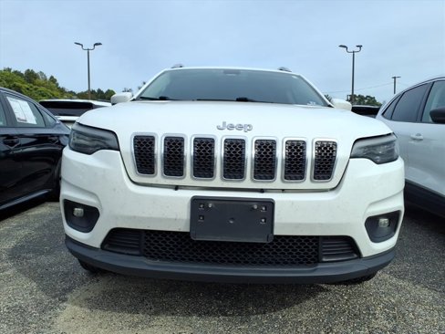 Used 2019 Jeep Cherokee Latitude Plus image 2