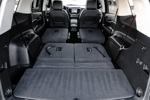 Certified 2023 GMC Acadia Denali w/ Denali Ultimate Package image 12
