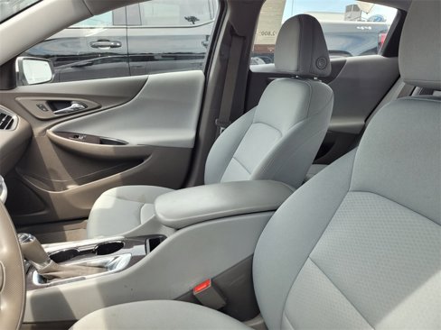 Used 2020 Chevrolet Malibu LS w/ Driver Confidence Package II image 10