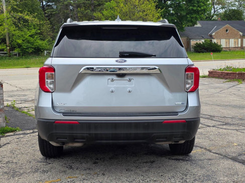 Used 2020 Ford Explorer XLT image 5