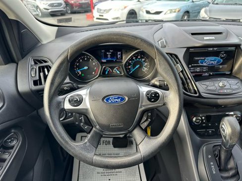 Used 2014 Ford Escape SE w/ Equipment Group 201A image 21