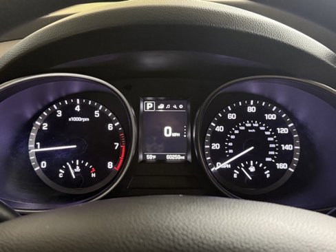 Used 2018 Hyundai Santa Fe Sport image 29
