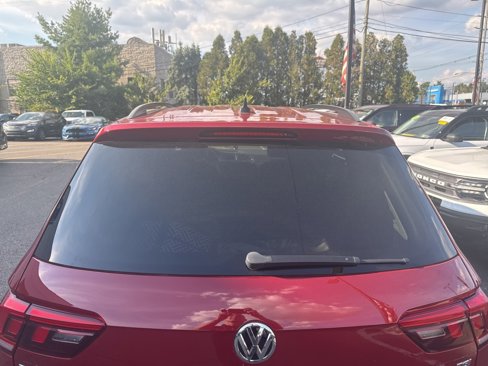 Used 2018 Volkswagen Tiguan SE image 7