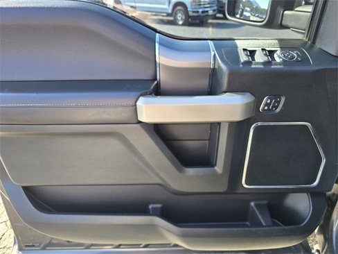 Used 2016 Ford F150 Lariat w/ Equipment Group 502A Luxury image 9