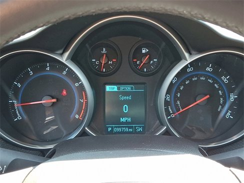 Used 2014 Chevrolet Cruze LT image 21